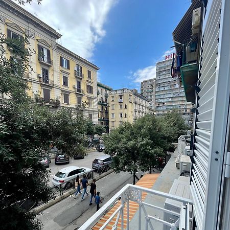 Casa Duchesca Acomodação com café da manhã Nápoles Exterior foto